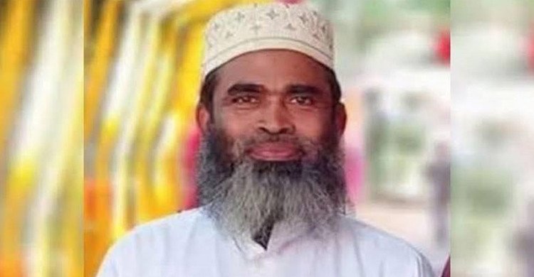 এশার আজান দেওয়ার সময় মসজিদেই ইমামের মৃত্যু